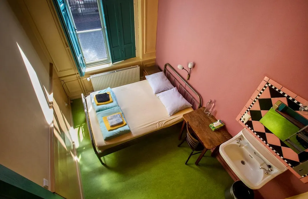 Strowis Hostel-1